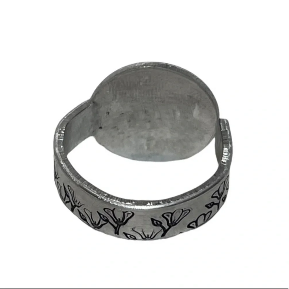 Handmade 9/10 stamped boho floral bee adjustable hypoallergenic medallion‎ ring